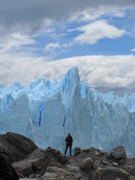 点击大图看下一张：佩里托莫雷诺冰川图片