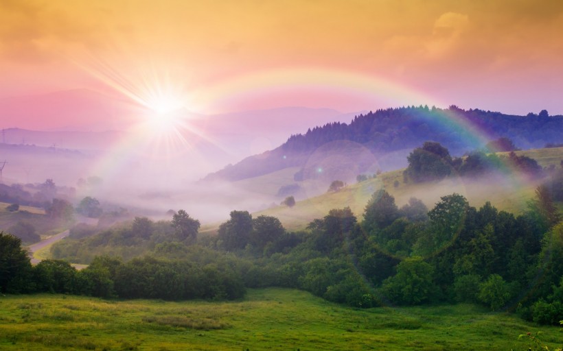 点击大图看下一张：唯美彩虹图片