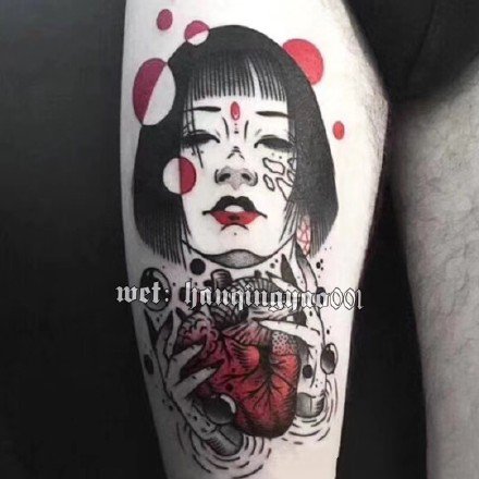 点击大图看下一张：红色调的一组日式艺伎女郎纹身图片