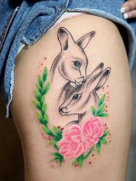 点击大图看下一张：鹿头文身：一组漂亮的小鹿头纹身作品9张