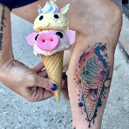 点击大图看下一张：9张美食爱好者喜欢的冰淇淋纹身图案