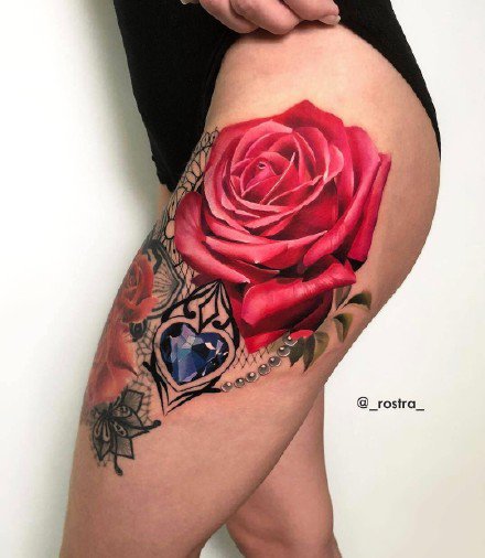 点击大图看下一张：9张娇艳欲滴的的大红玫瑰纹身图案