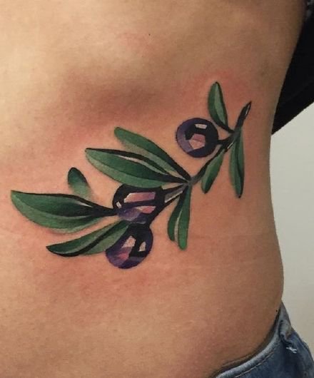 点击大图看下一张：9张橄榄枝和果实的植物纹身图案