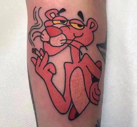点击大图看下一张：一组红粉豹系列纹身图片欣赏
