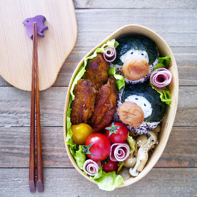 点击大图看下一张：日本美食博主 ぺろり 制作的便当图片
