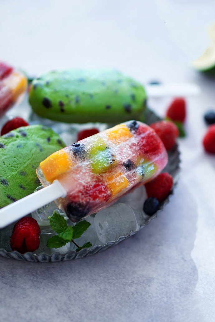 点击大图看下一张：Mojito和抹茶紅豆的冰淇淋图片