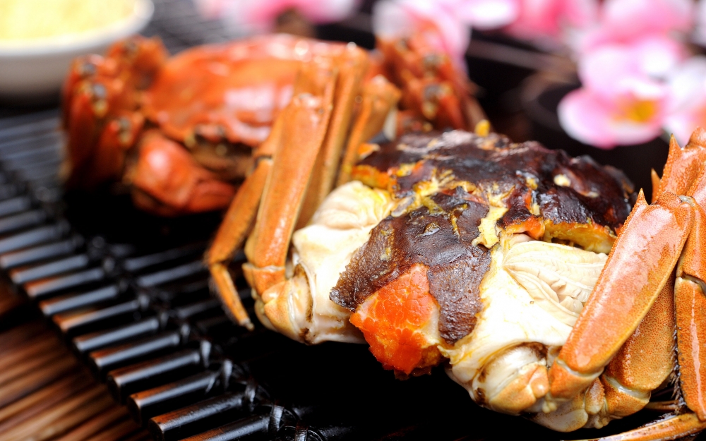 点击大图看下一张：一组美味阳海鲜澄湖大闸蟹图片