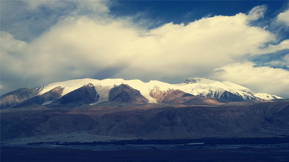 点击大图看下一张：新疆帕米尔高原高清美景图片欣赏