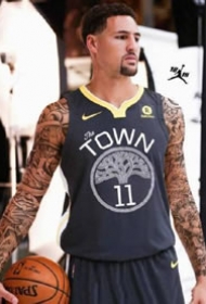 一组欧美篮球明星身上的纹身套图欣赏