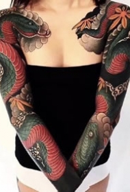 花臂女神：传统的一组女性大花臂纹身图案9张