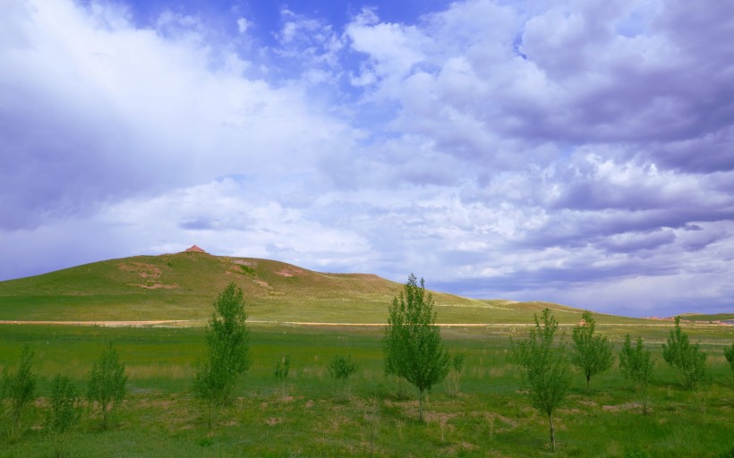点击大图看下一张：内蒙锡林郭勒盟草原风景图片