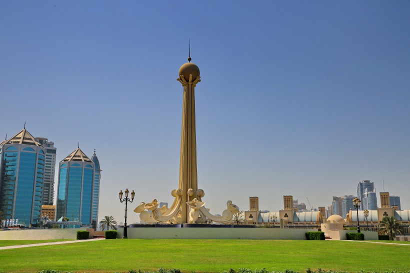 点击大图看下一张：阿联酋首都阿布扎比风景图片