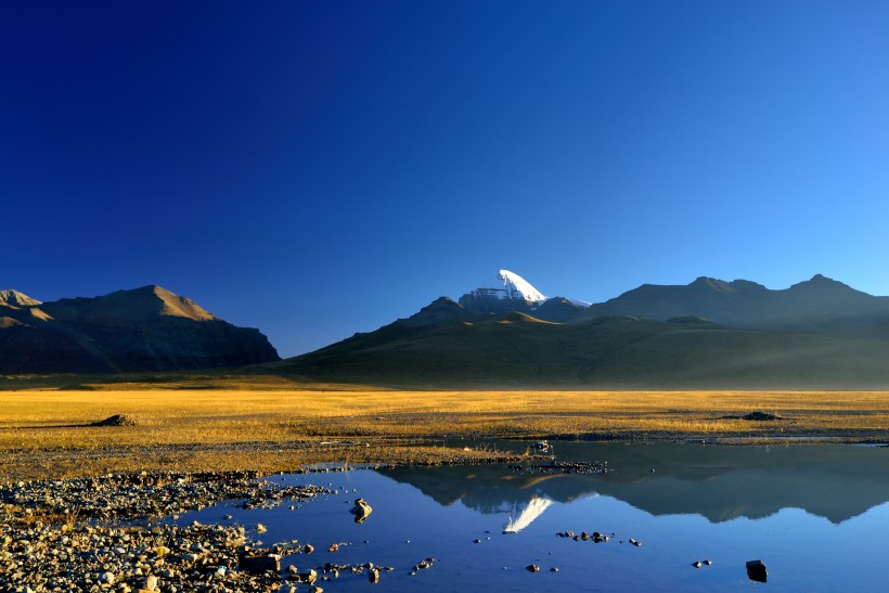 点击大图看下一张：西藏阿里风景图片