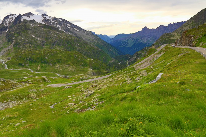 点击大图看下一张:阿尔卑斯山风景图片