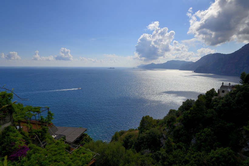 点击大图看下一张：意大利阿玛尔菲海岸风景图片