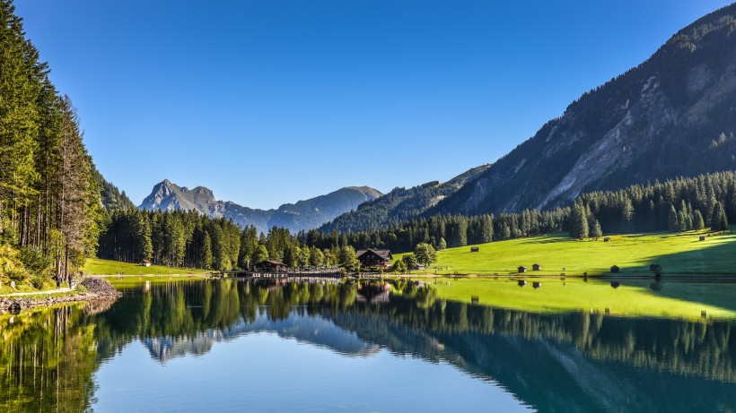 点击大图看下一张：奥地利自然风景和城市风景图片