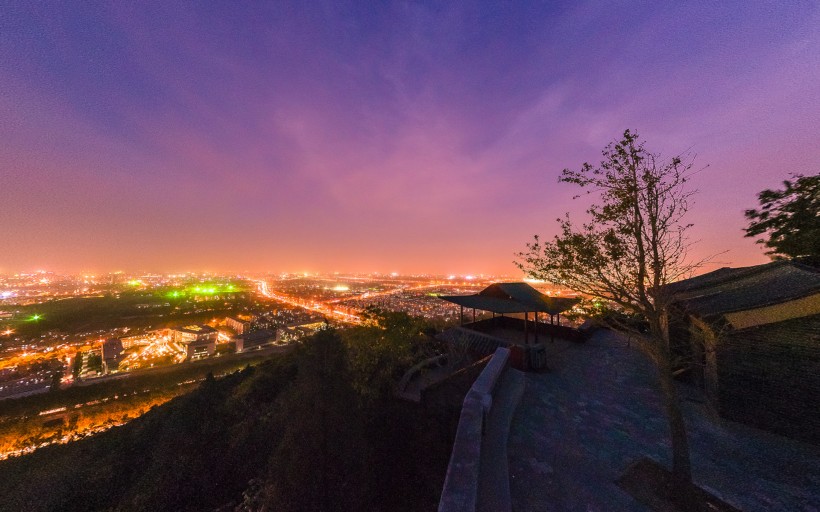 点击大图看下一张：北京百望山夜景图片