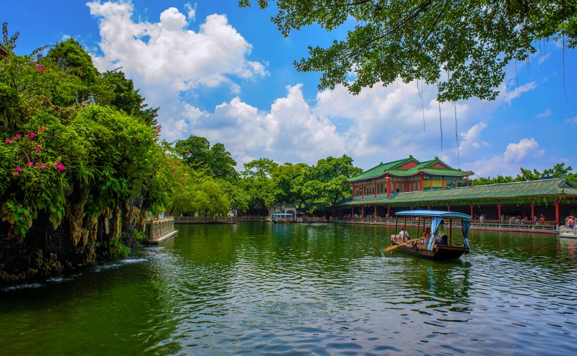 点击大图看下一张：广东广州宝墨园风景图片
