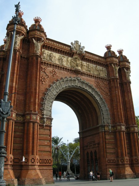 点击大图看下一张:艺术之城巴塞罗那图片