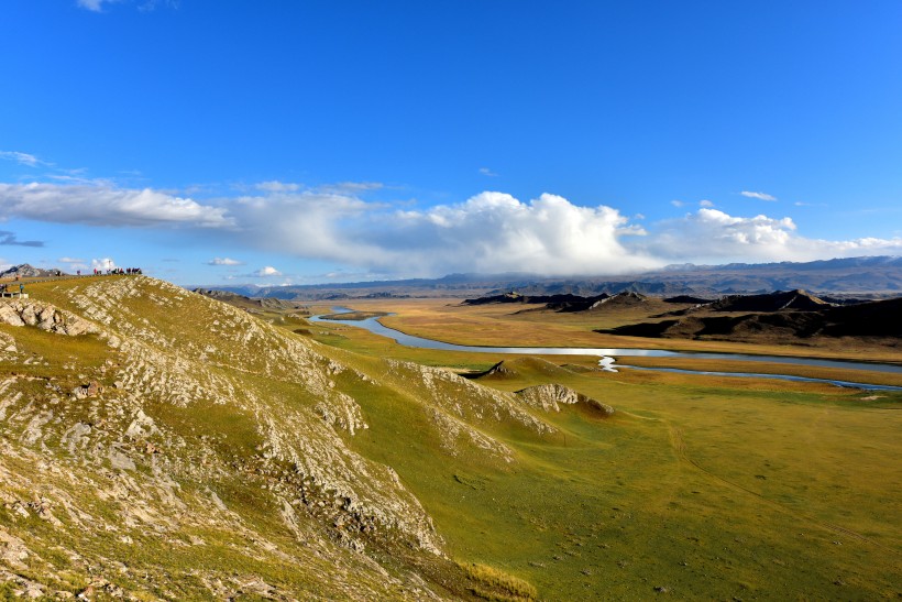 点击大图看下一张：新疆巴音布鲁克草原风景图片