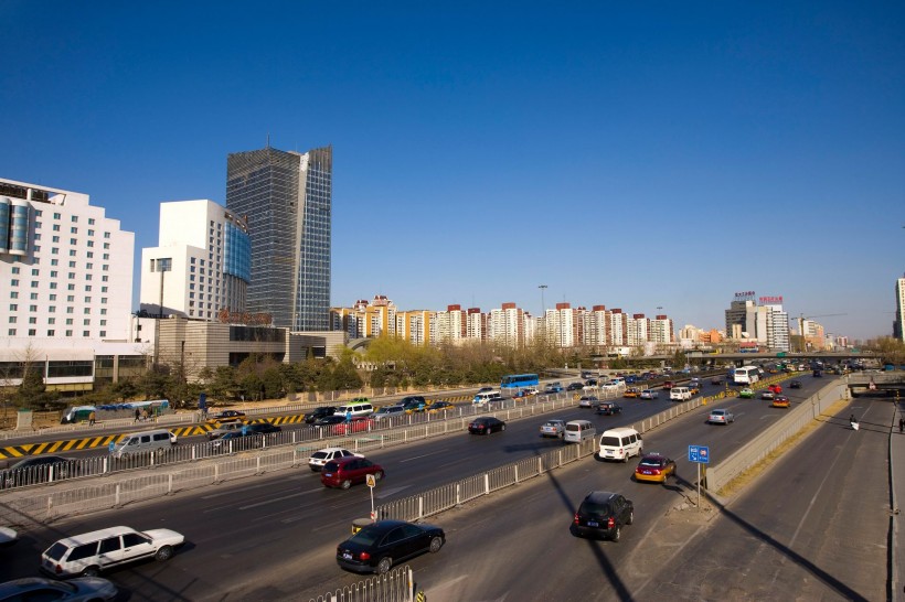 点击大图看下一张：北京北四环图片