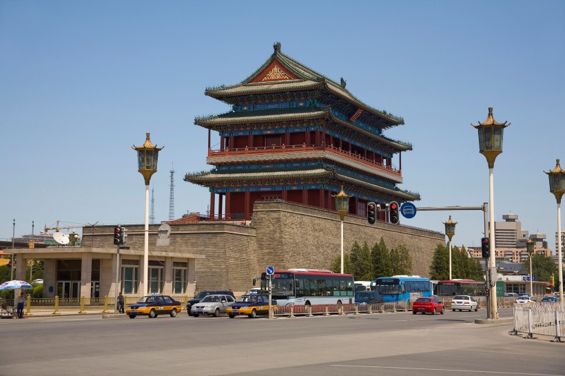 点击大图看下一张：北京前门图片