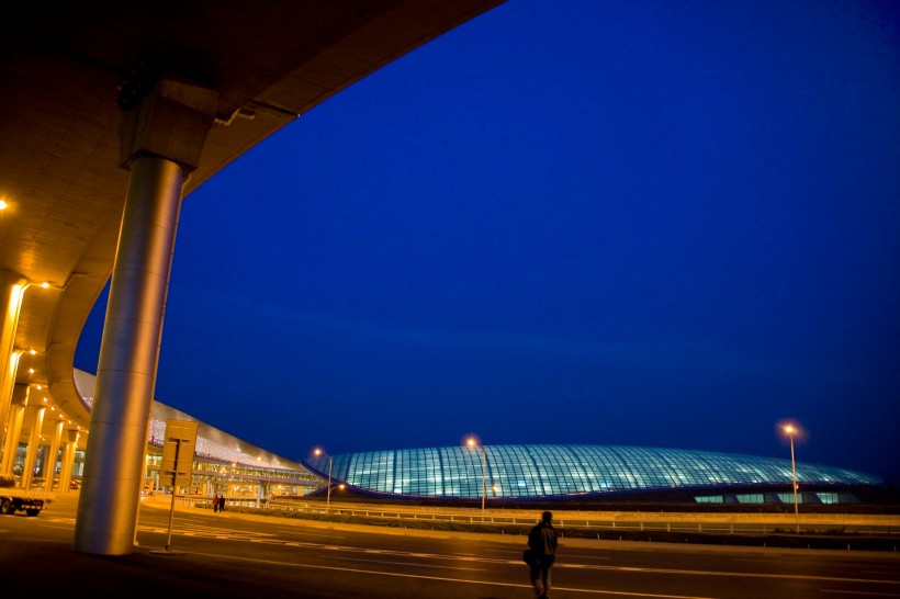 点击大图看下一张：北京T3航站楼图片