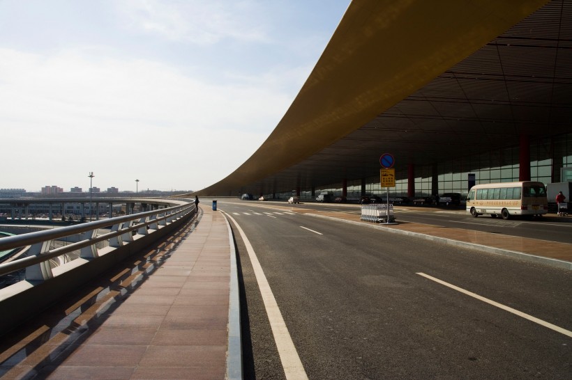 点击大图看下一张:北京T3航站楼图片