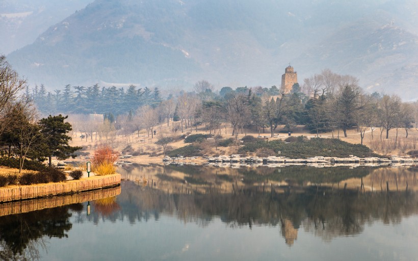 点击大图看下一张：北京植物园风景图片