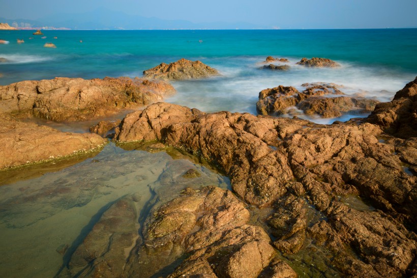 点击大图看下一张：深圳背仔角海滩风景图片