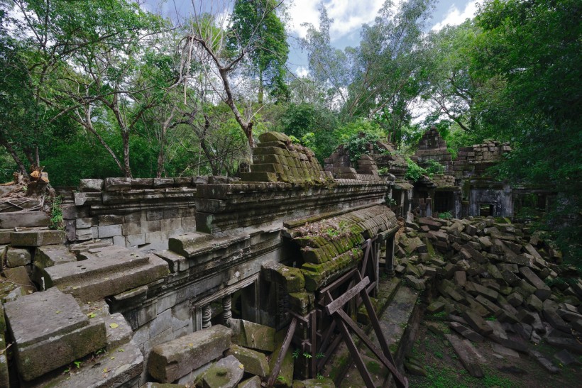 点击大图看下一张：柬埔寨崩密列风景图片
