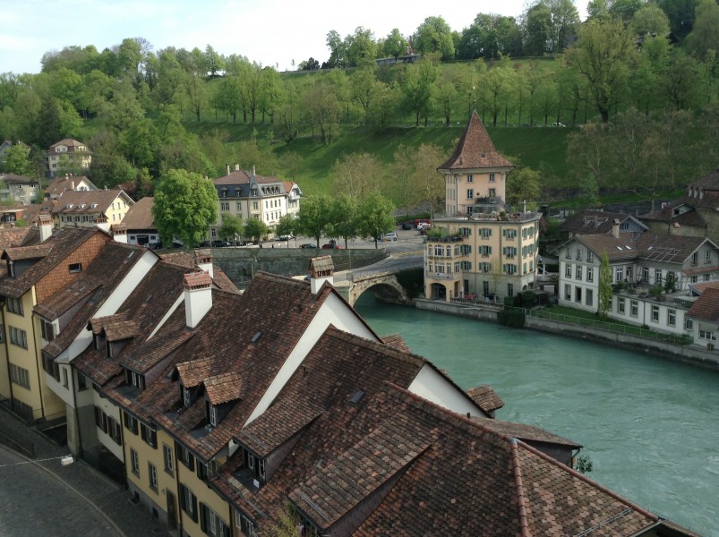 点击大图看下一张：瑞士伯尔尼风景图片