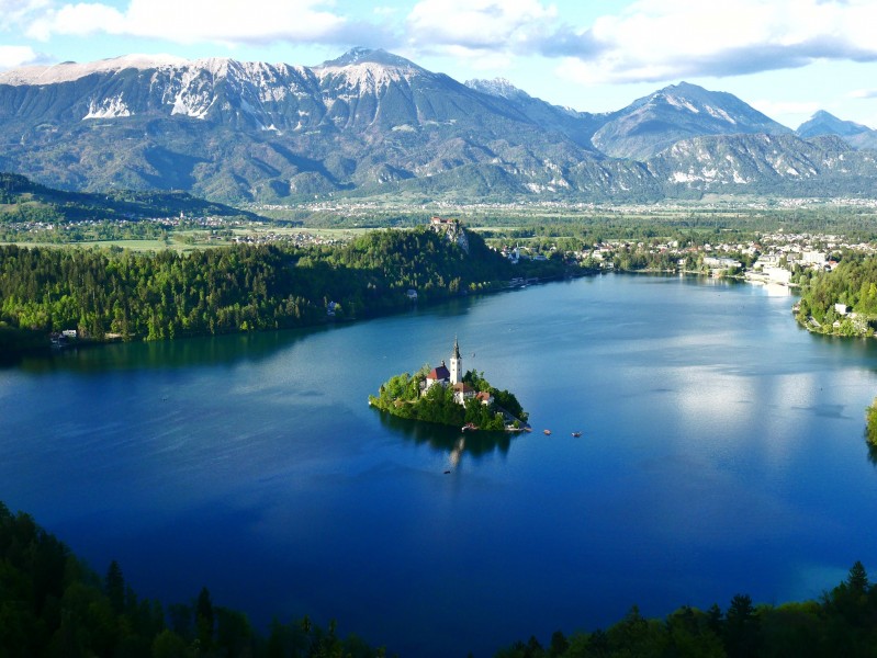 点击大图看下一张：斯洛文尼亚共和国布莱德湖图片