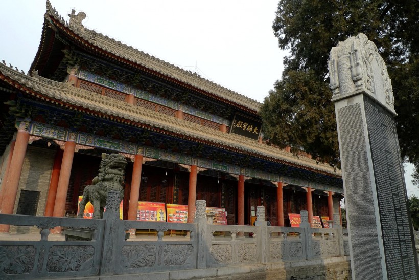 点击大图看下一张：陕西西安草堂寺风景图片