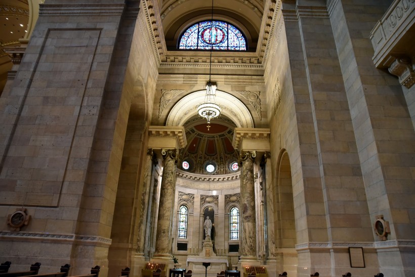 点击大图看下一张：美国圣保罗圣保禄主教座堂图片