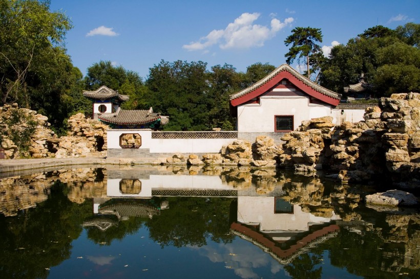 点击大图看下一张：承德避暑山庄图片