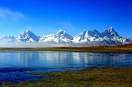 西藏卓木拉日峰风景图片_9张