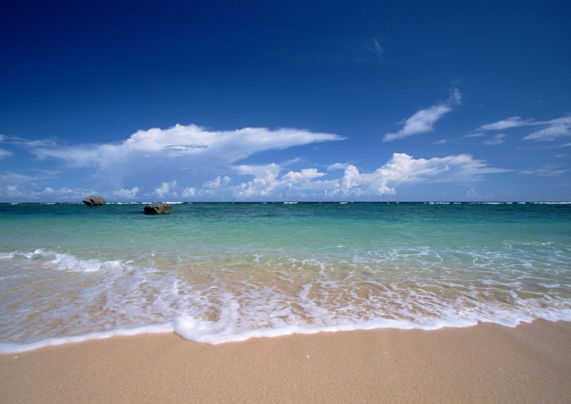 点击大图看下一张：冲绳岛的海洋图片