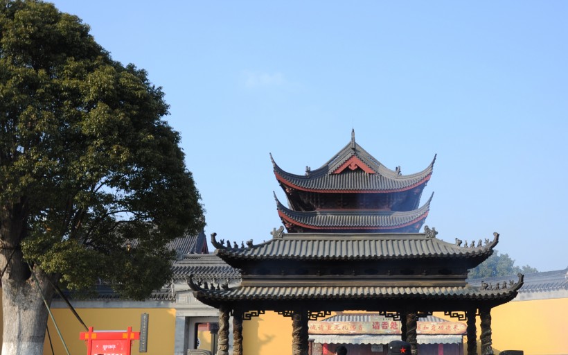 点击大图看下一张：苏州重元寺风景图片