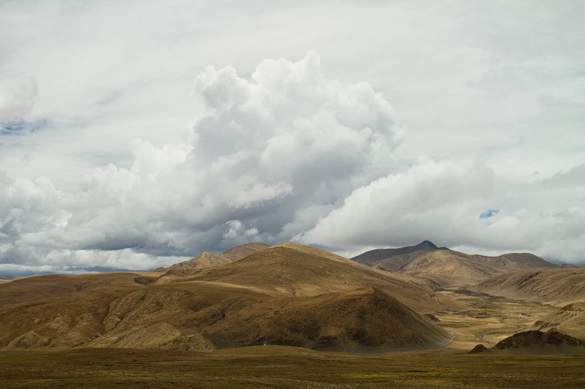 点击大图看下一张：川藏公路沿线风景图片