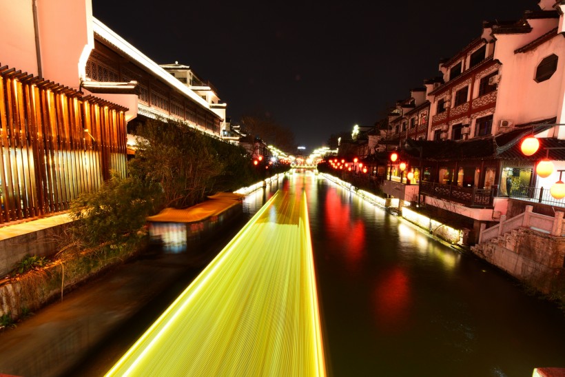 点击大图看下一张：南京夫子庙夜景图片
