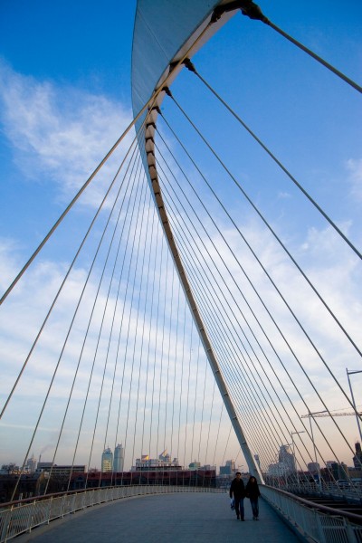 点击大图看下一张：大沽桥景观图片