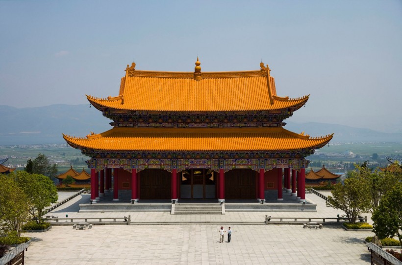点击大图看下一张：云南大理崇圣寺图片