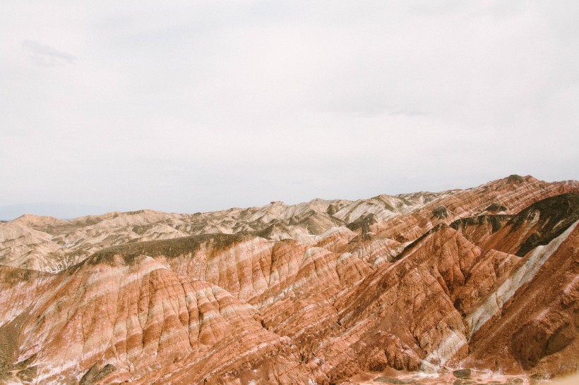 点击大图看下一张:甘肃敦煌戈壁大漠风景图片