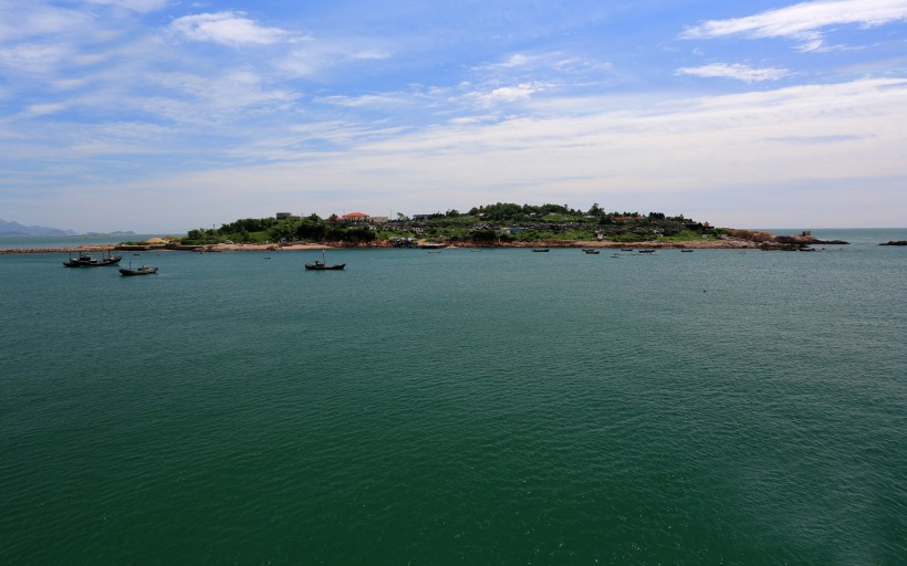 点击大图看下一张:山东青岛中国游艇(帆船)产业发展基地图片