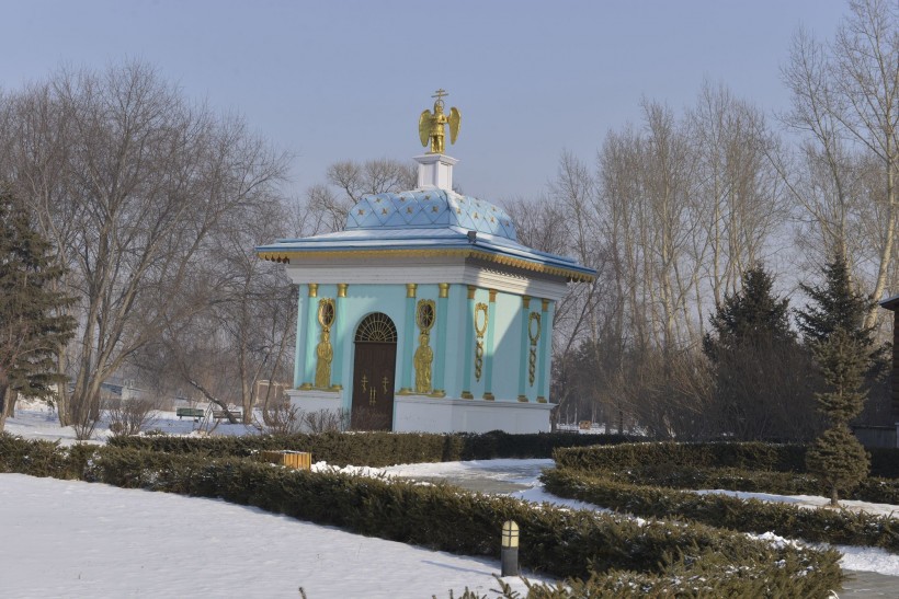 点击大图看下一张：哈尔滨伏尔加庄园冬天风景图片