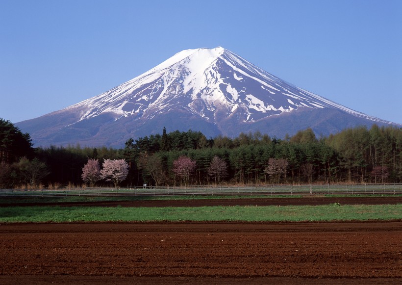 点击大图看下一张：富士山图片