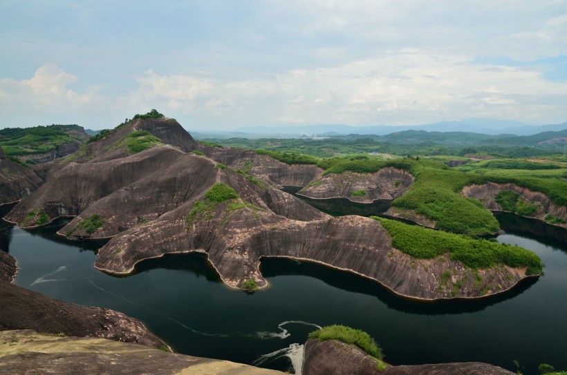 点击大图看下一张：湖南郴州高椅岭风景图片
