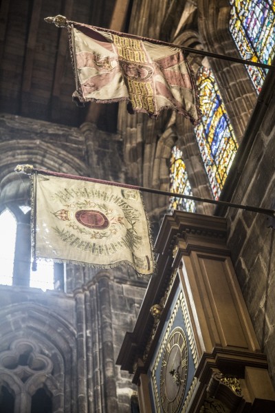 点击大图看下一张：英国格拉斯哥大教堂内部风景图片