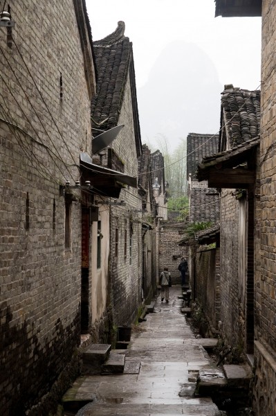 点击大图看下一张：广西桂林兴坪渔村图片